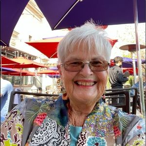 Meet your Posher, Isabel